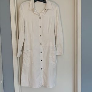 Structured white Oui designer dress. Cotton. Lovely detailing. US size 10.